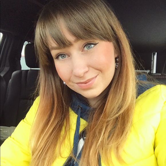 Meet your Posher, Dinara - Picture 1 of 1